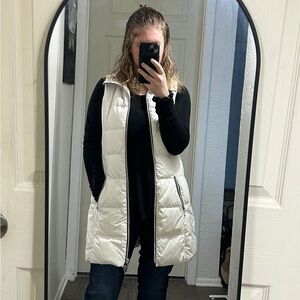 ANORAK Women's Long White Puffer Vest